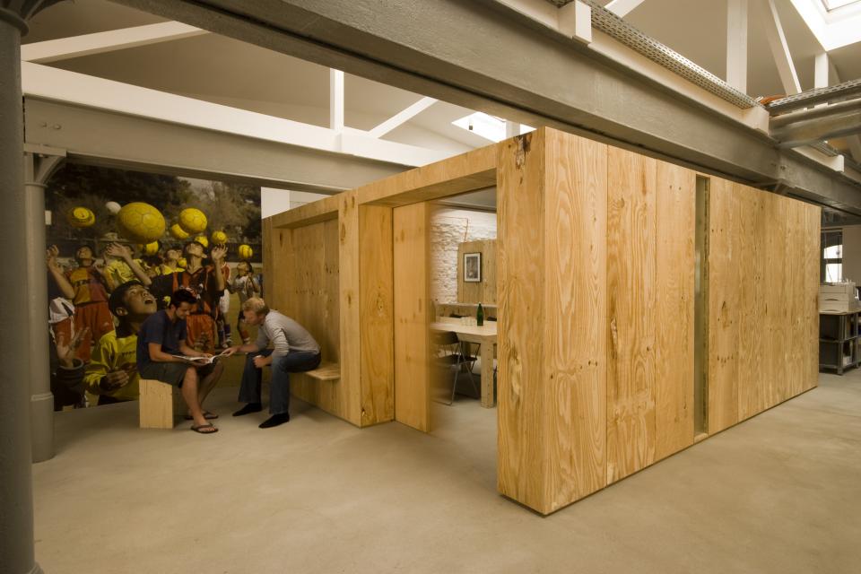 streetfootballworld office 03
